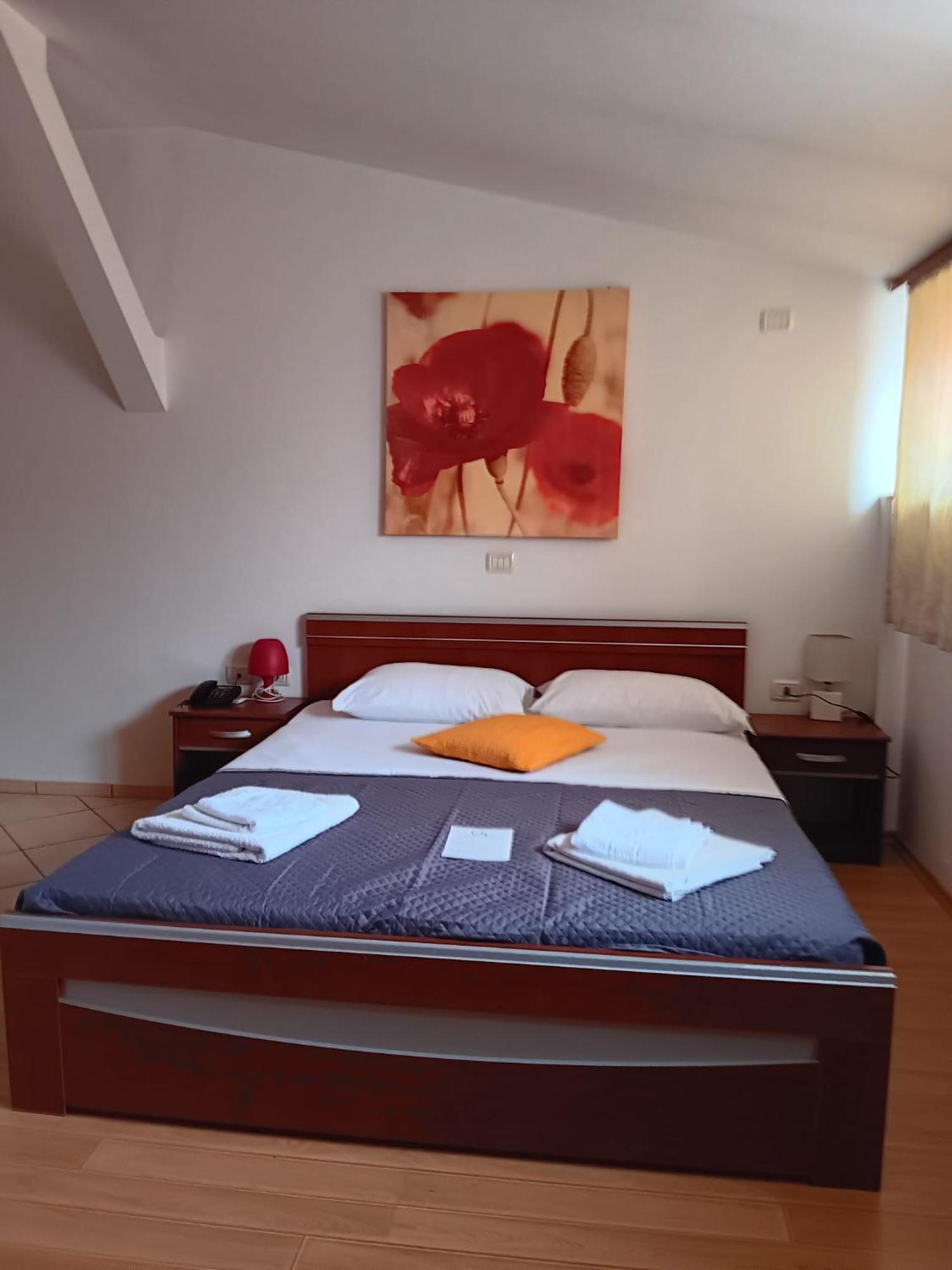 Hotel Vila Veneto تيميشورا المظهر الخارجي الصورة