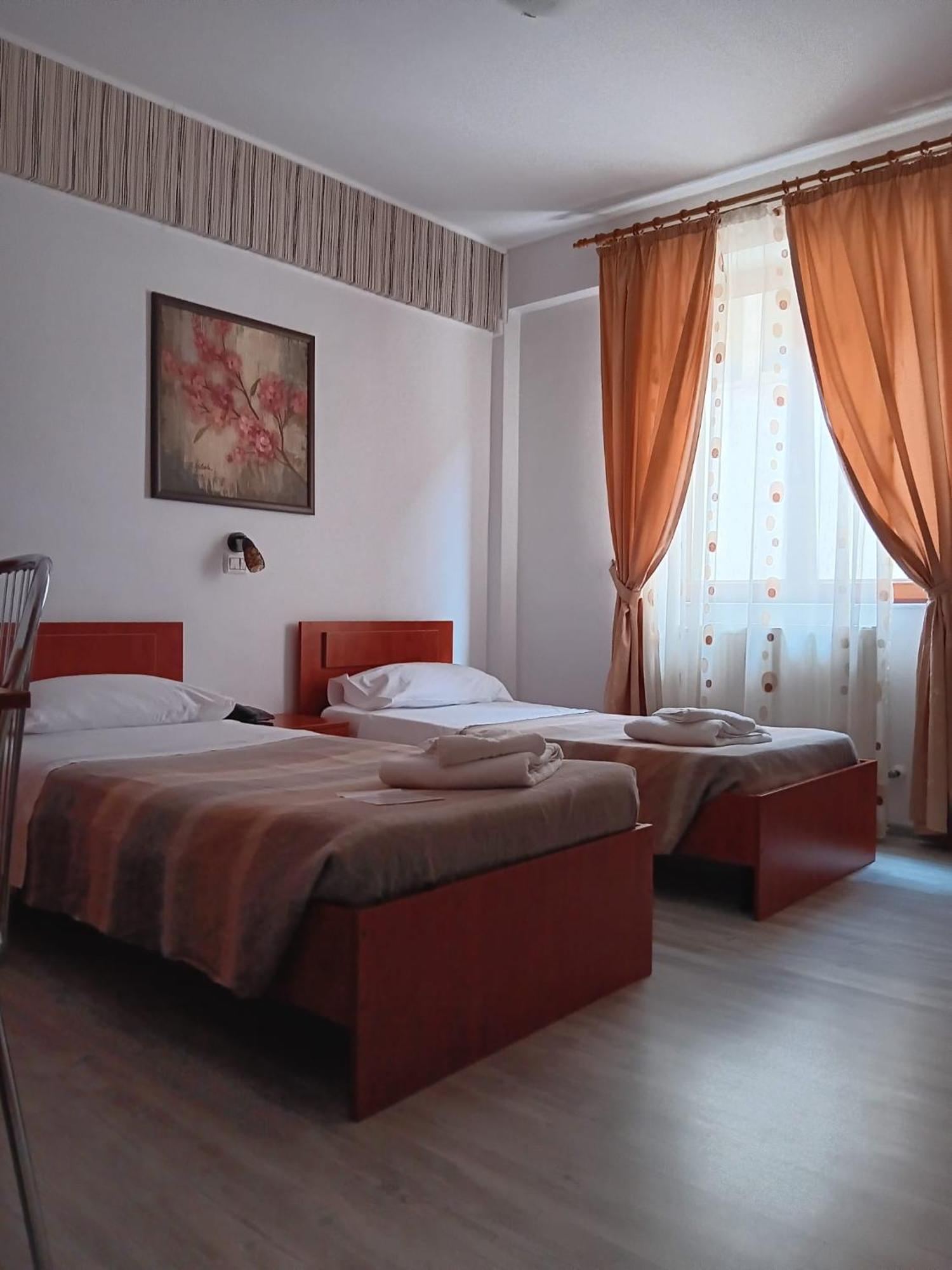 Hotel Vila Veneto تيميشورا المظهر الخارجي الصورة