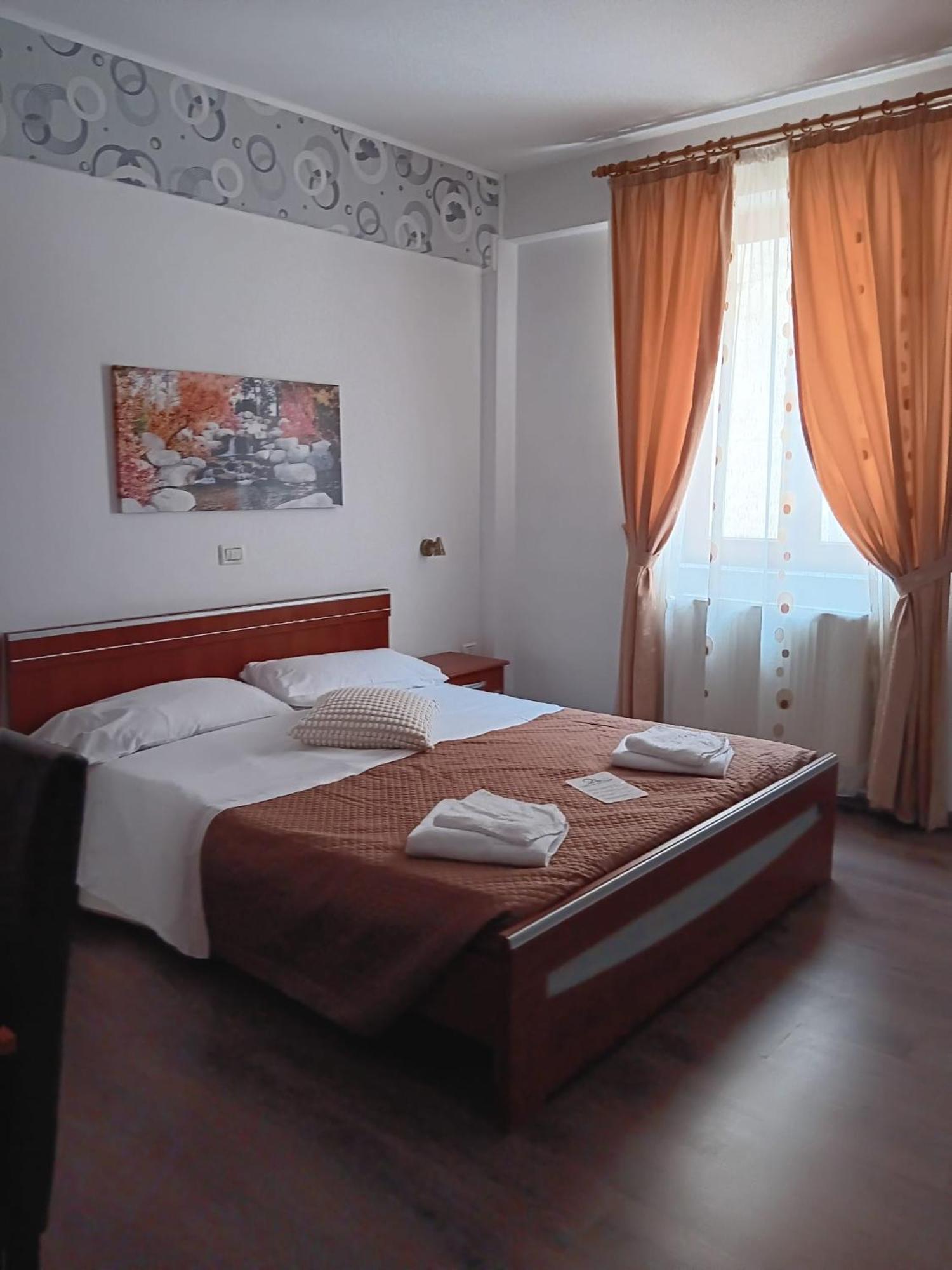 Hotel Vila Veneto تيميشورا المظهر الخارجي الصورة