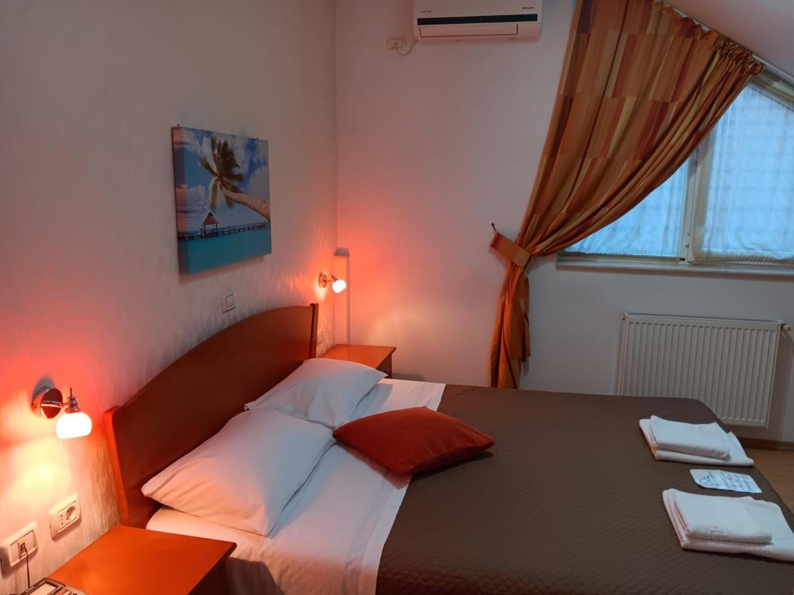 Hotel Vila Veneto تيميشورا المظهر الخارجي الصورة